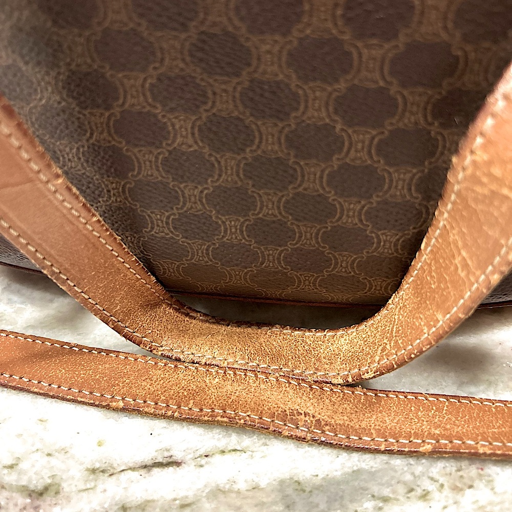 Fixer - Celine Authentic Large Brown Macadam Shoulder Bag - Picture 11 of 14